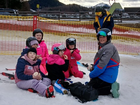 Schikurs der Volksschule Traisen am Annaberg